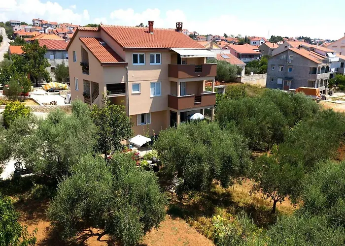 Lägenhet Maza - One Bedroom With Balcony Angela *