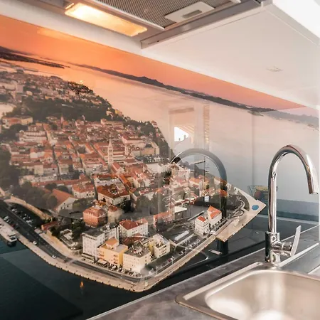 Maza - One Bedroom With Balcony Angela Apartment