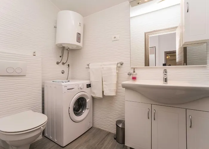 Maza - One Bedroom With Balcony Angela Lejlighed