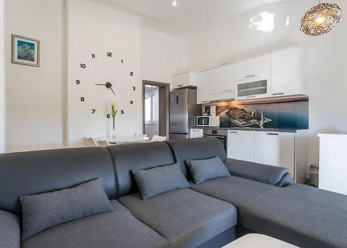 Maza - One Bedroom With Balcony Angela Zadar